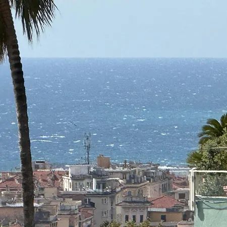 Wh - Appartamento Siccardi In Zona Residenziale Con Posto Auto Sanremo Exterior photo