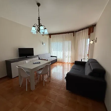 Wh - Appartamento Siccardi In Zona Residenziale Con Posto Auto Sanremo Exterior photo