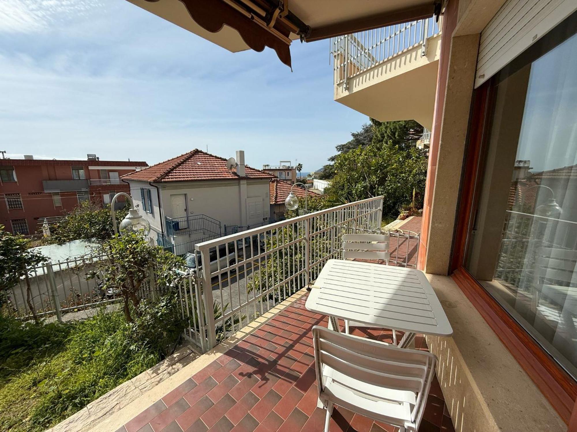 Apartment Wh - Siccardi In Zona Residenziale Con Posto Auto *